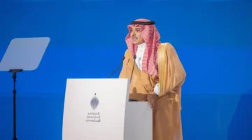 إعمار اليمن بتوجيه القيادة: دعم سعودي ضخم بمليار و300 مليون ريال